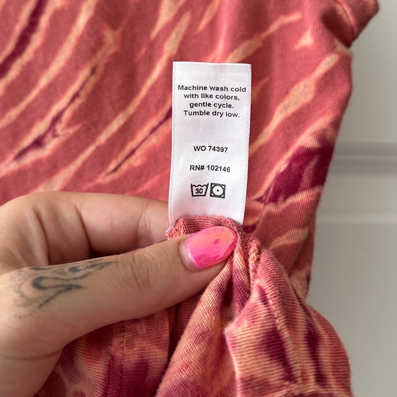 Michael Stars Iris Muscle Tank in Red Maroon Salmon Tie Dye Size XS - Picture 4 of 8